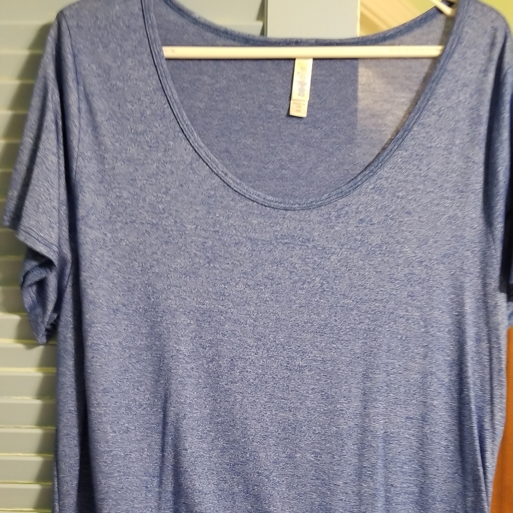 Lularoe ladies top